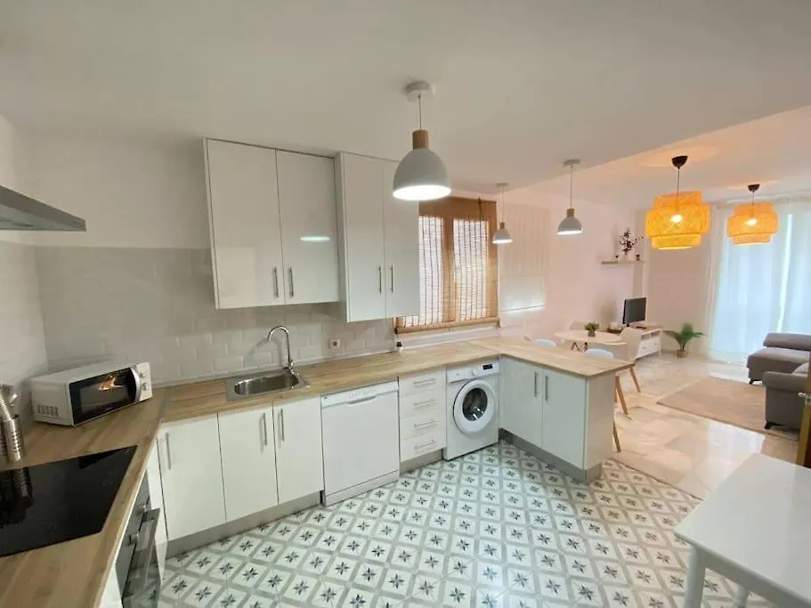 Apartamento En Centro Con Garaje Sanlucar de Barrameda 0*,  Spain
